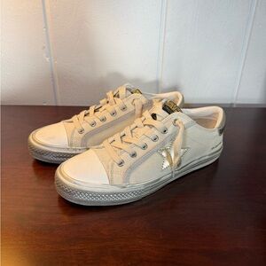 Vintage Havana Distressed Sneakers